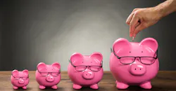 retirement-saving-piggy-bank retirement-saving-piggy-bank