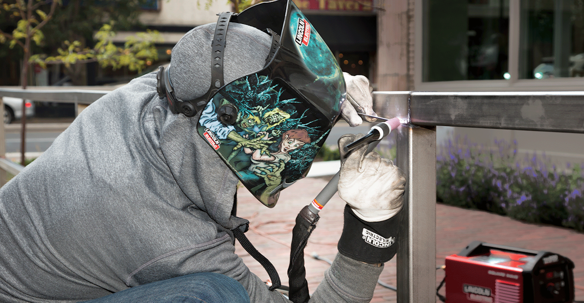 Eye and Face Protection Tips for Choosing the Right AutoDarkening