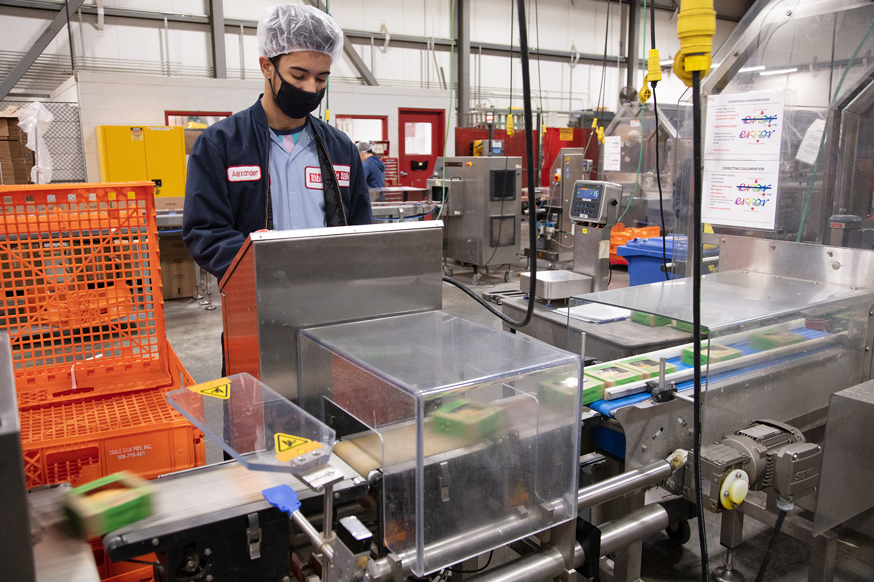 Table Talk Pies' C33 PlusLine checkweigher helps maintain product quality standards and maximizes yield.