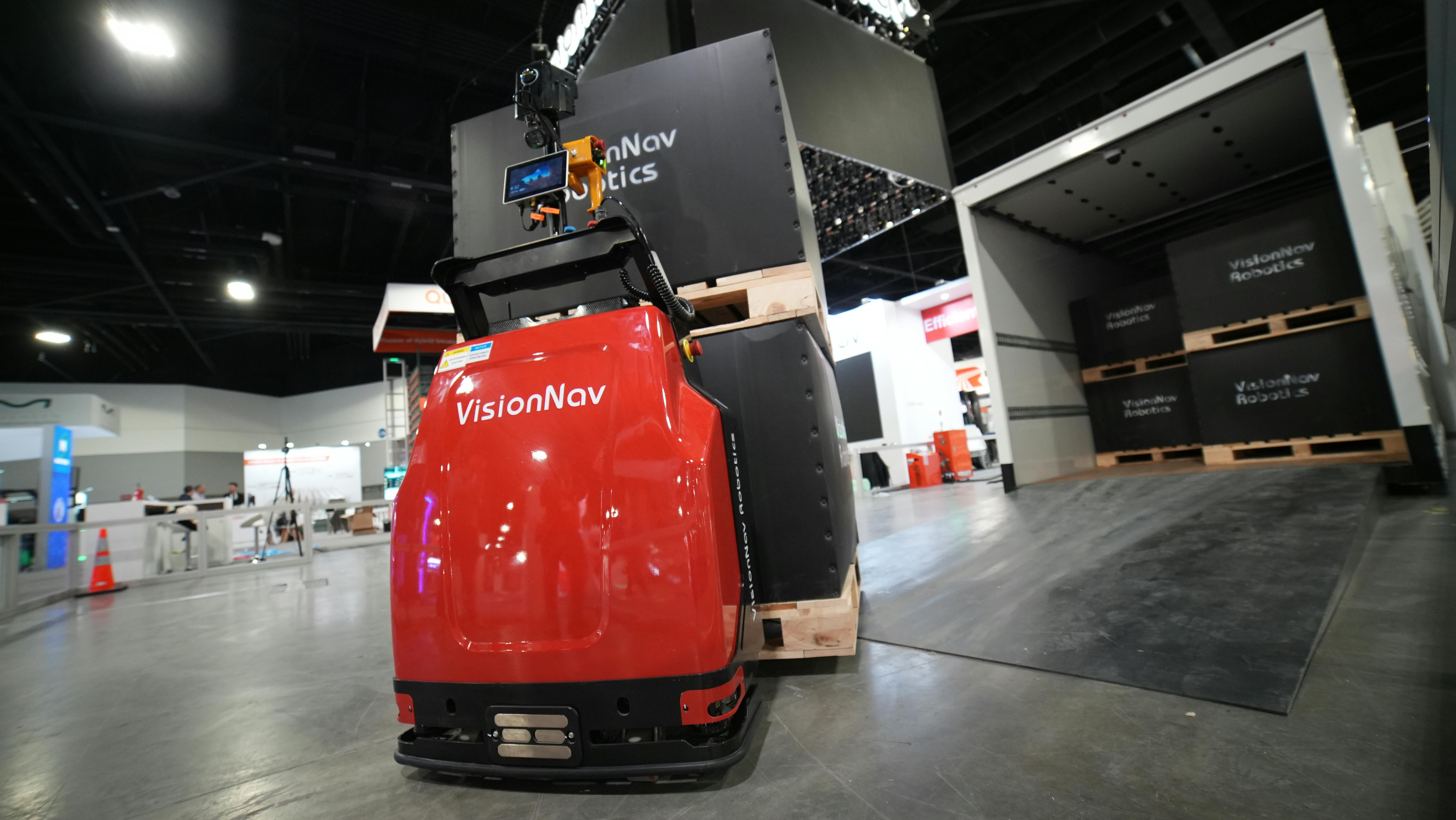 VNST20 Pro in action at MODEX 2024.