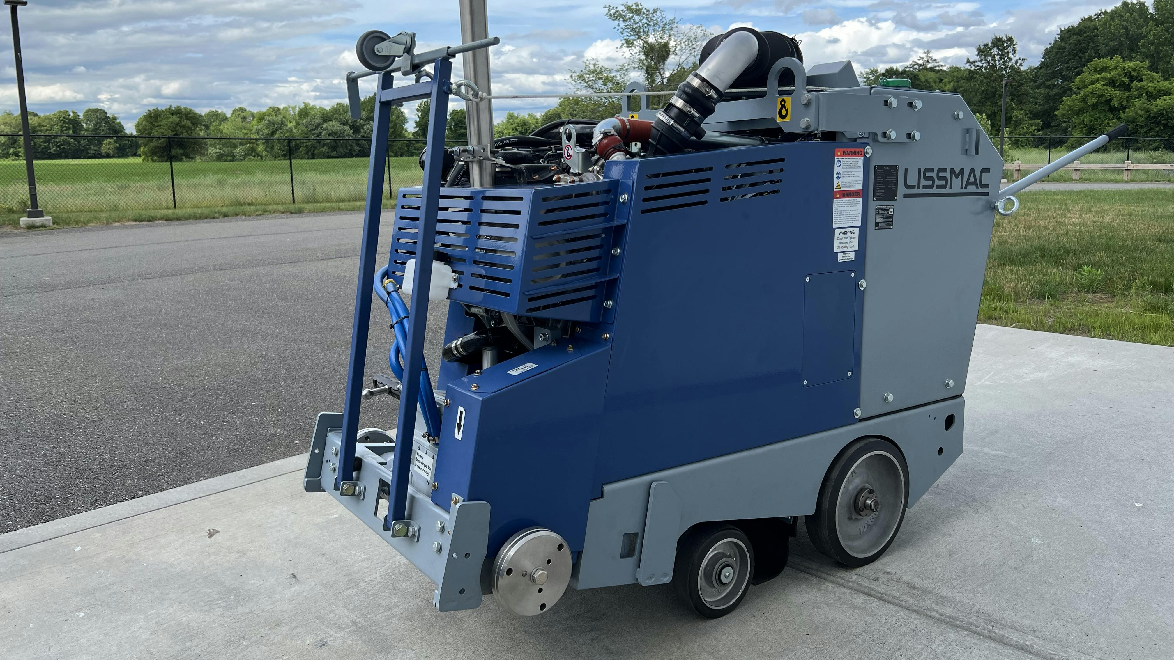 LISSMAC Multicut 575 floor saw for concrete