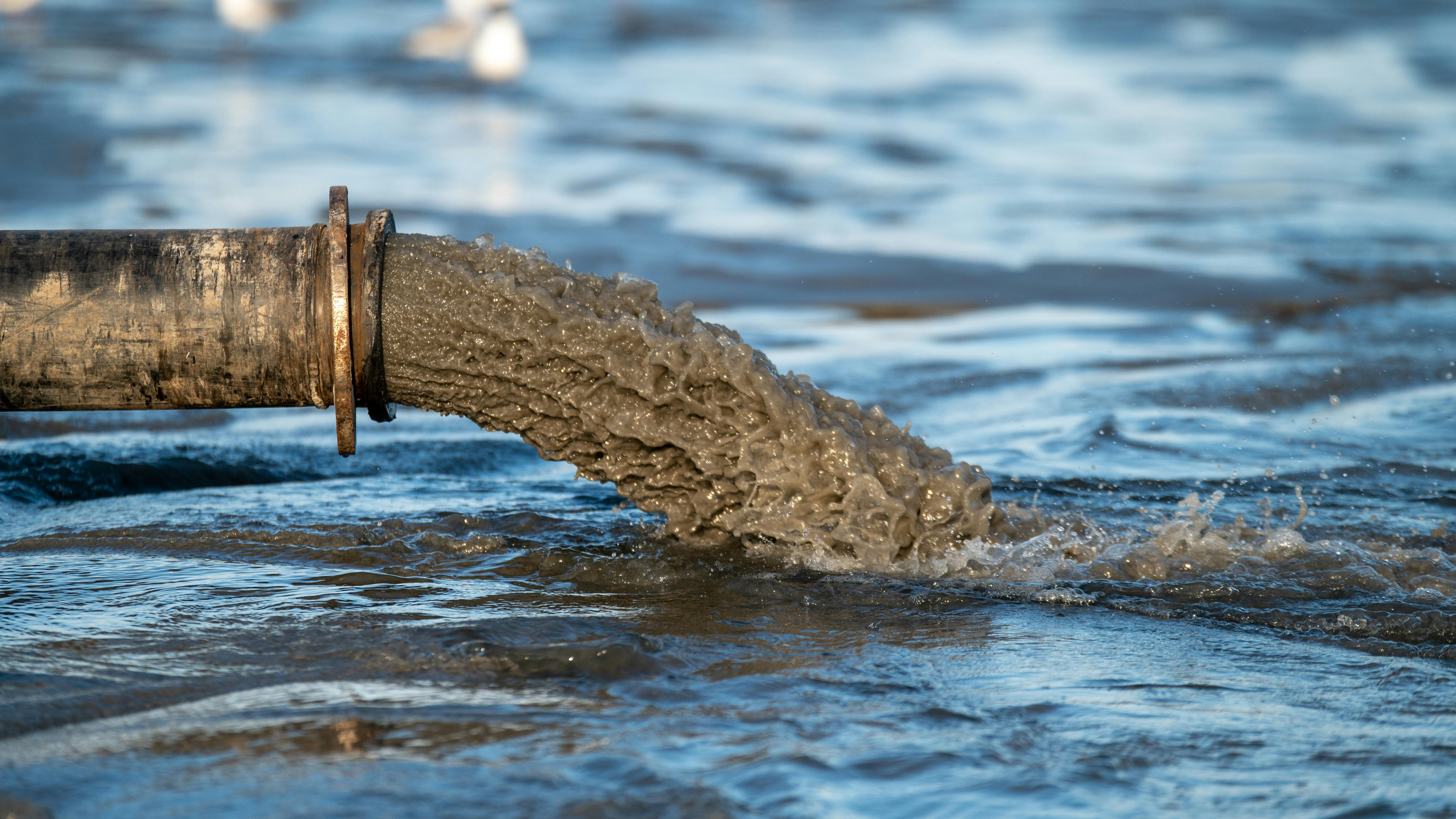 Custom Wastewater Treatment Solutions: How Businesses Can Achieve Regulatory Compliance