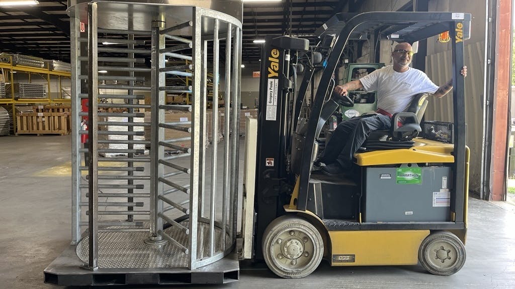 Turnlock 100 Mobile Platform Offers Portable Full-Height Security