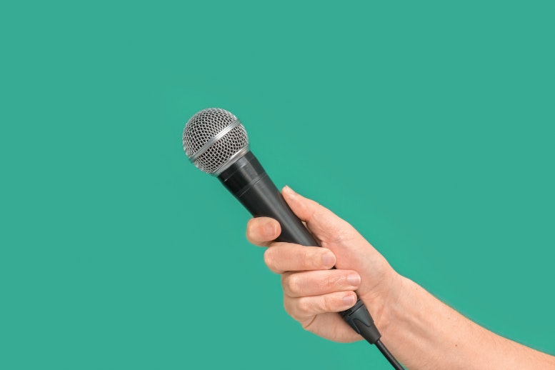 1673020652757 Microphone