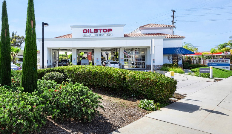 Costa-Mesa-1-oilstop