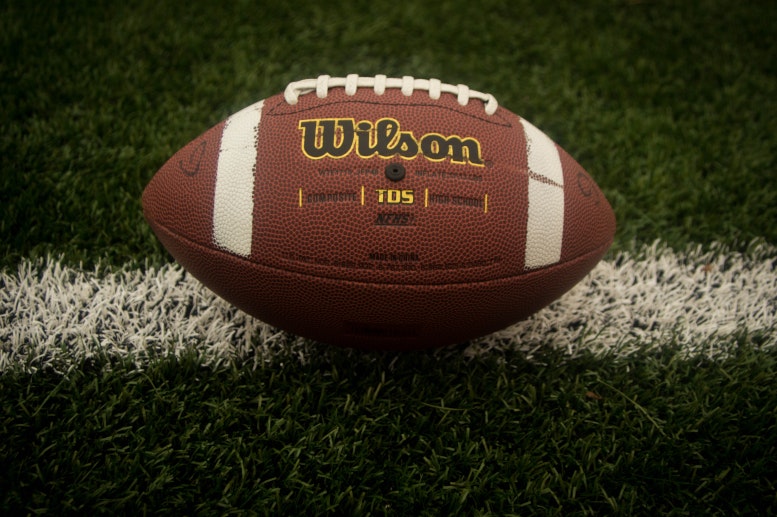 1673023234675 Football
