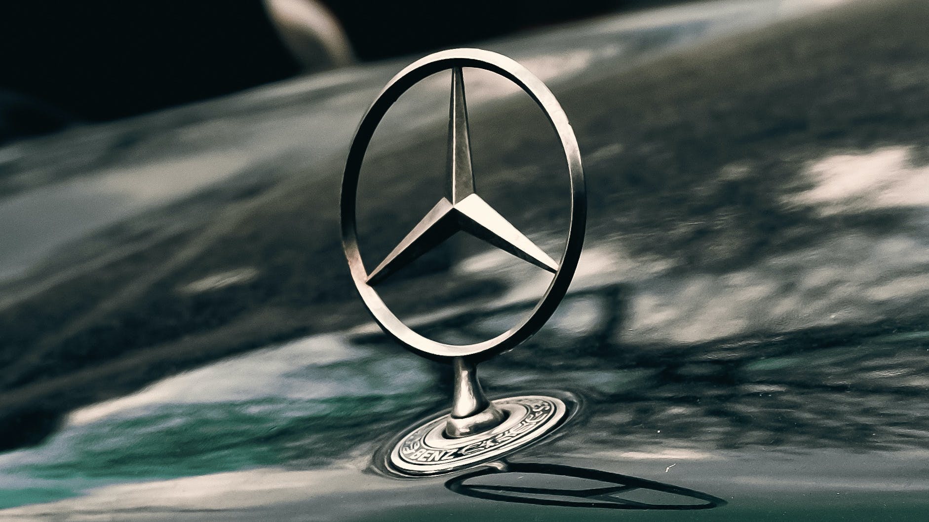 65553c185b1b42001e26828d Mercedes