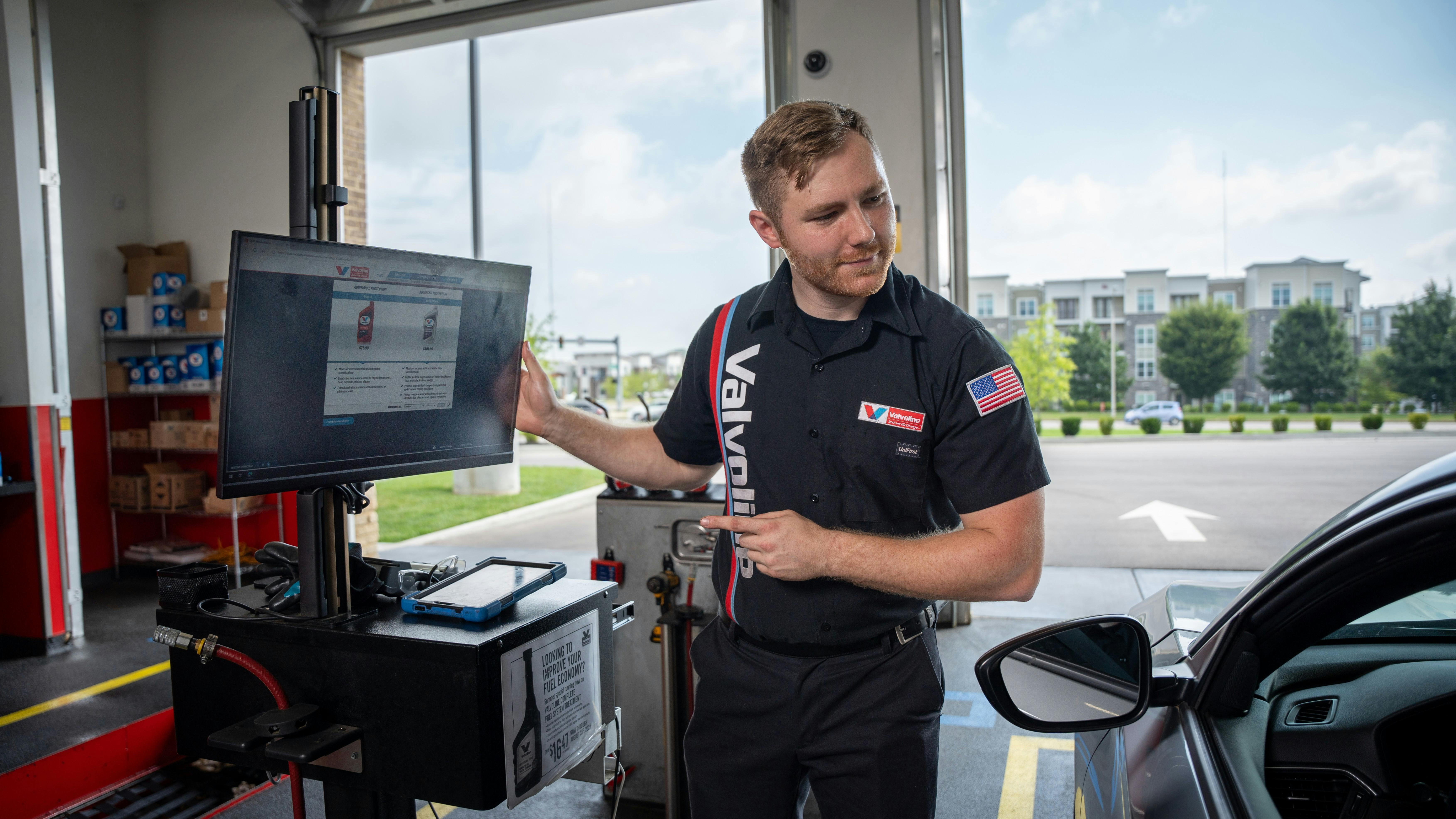 Cody Perkins, Valvoline Instant Oil Change