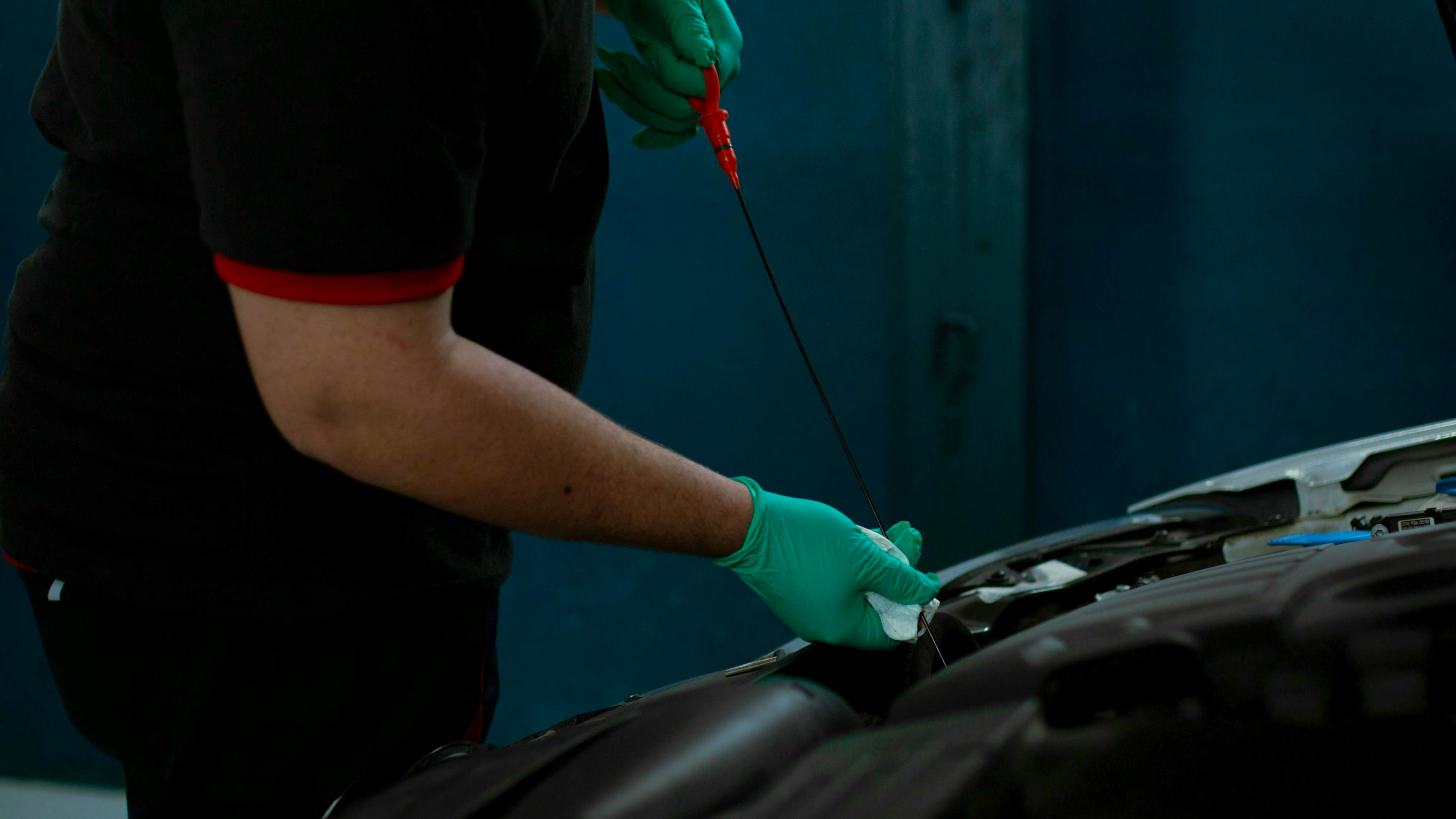 68de07546b0a8d988fa884a2 Dipstick1