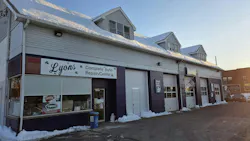 698431be9eb992c50b882184 6982e09bcc306c6191d78b2elyonsautoservice1 698431be9eb992c50b882184 6982e09bcc306c6191d78b2elyonsautoservice1