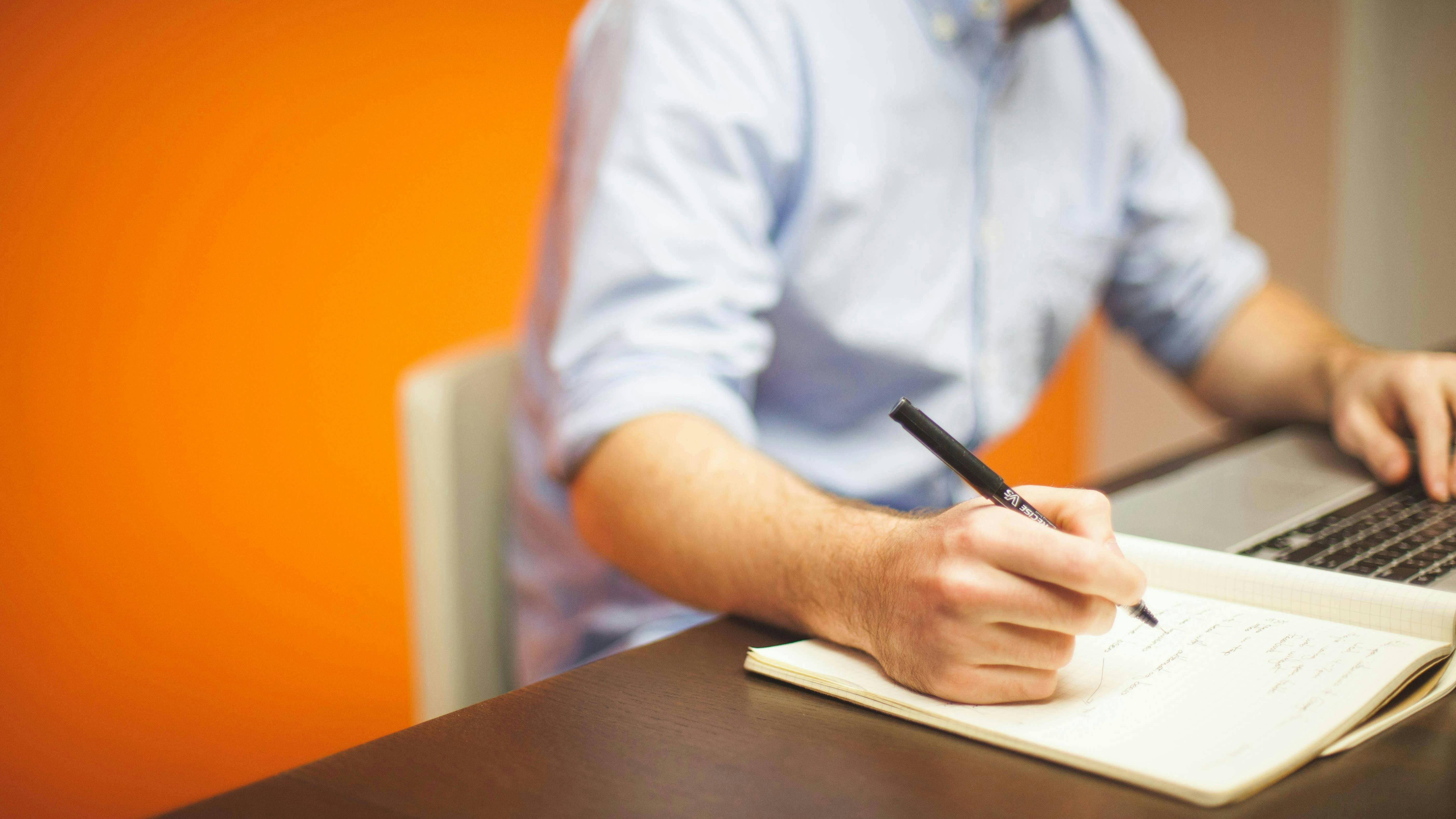 69929a42f5d4904b352203b3 Pexelsstartupstockphotos7059