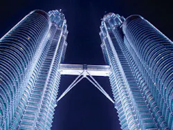 Th 0604ogf0604ogfpetronas Tow Th 0604ogf0604ogfpetronas Tow