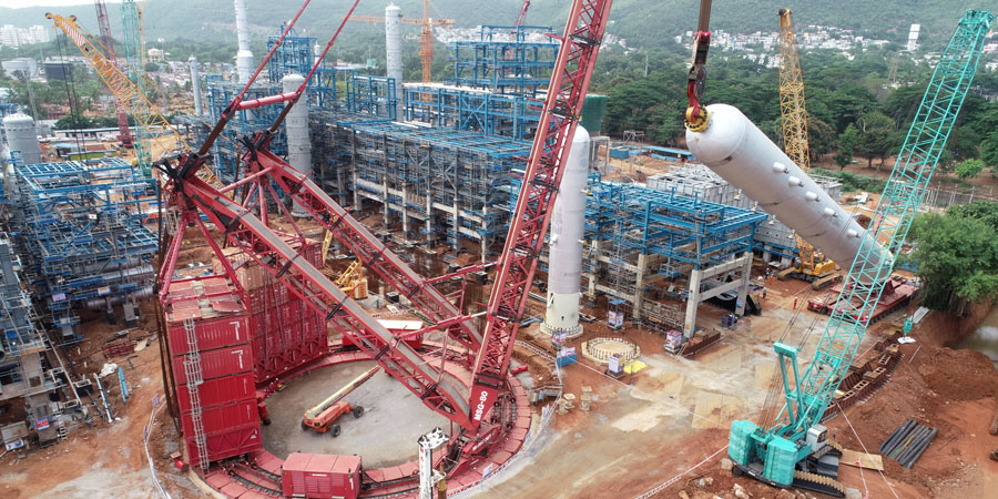 HPCL installed the first and second-stage reactors of the full-conversion hydrocracker unit for its Visakh refinery modernization project on June 18 and June 11, 2019, respectively.
