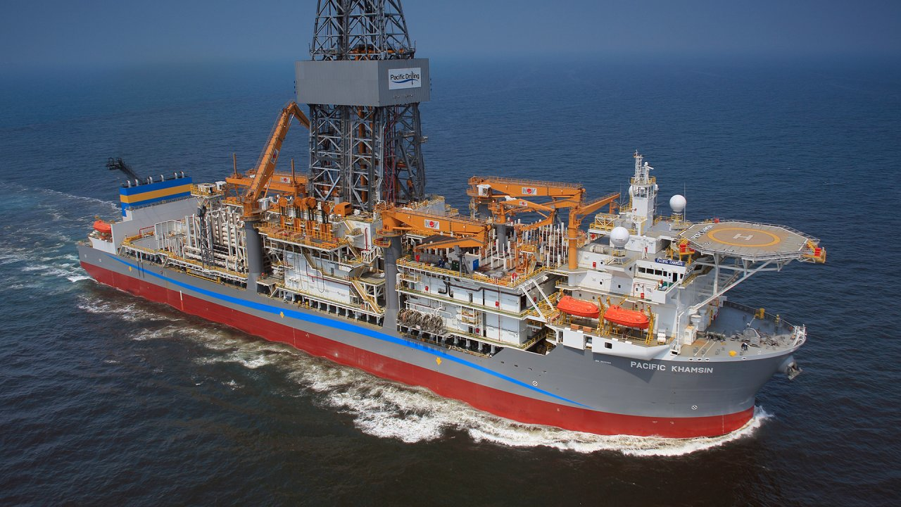 Pacific Khamsin drillship.
