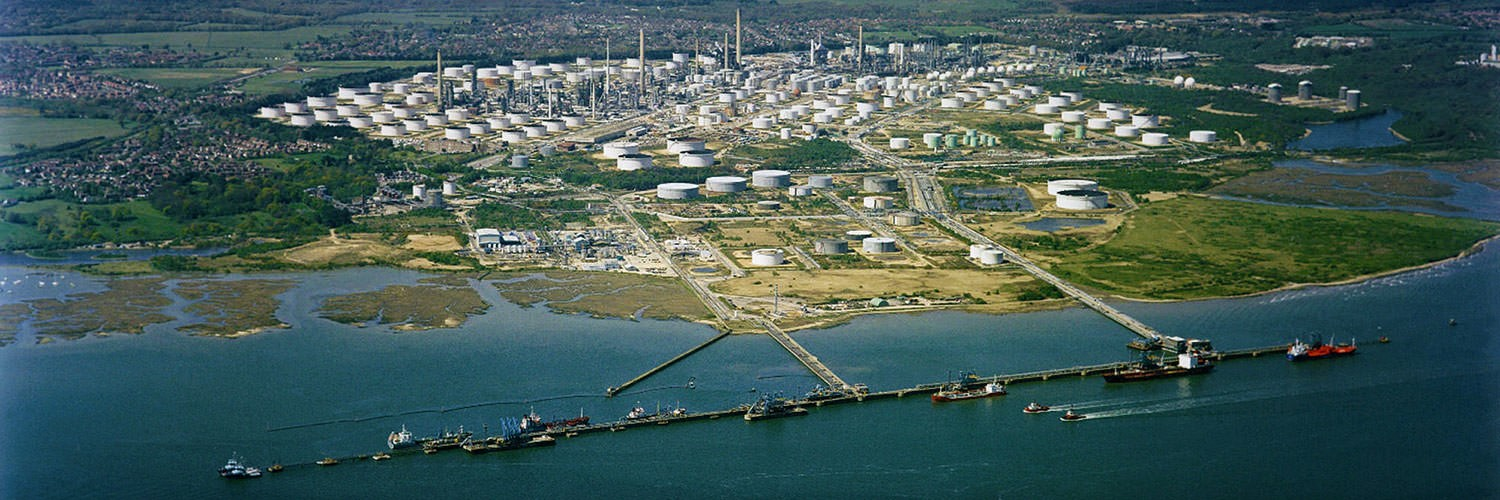 Esso Petroleum Co. Ltd.&rsquo;s 270,000-b/d Fawley refinery and its associated petrochemical complex near Southampton, UK.