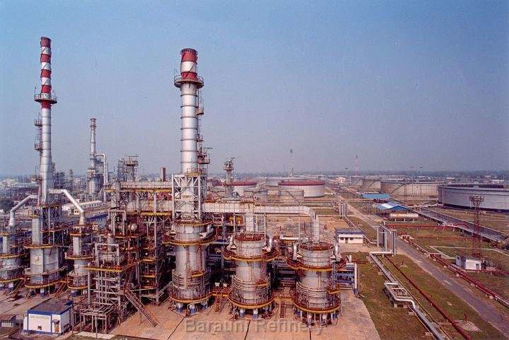 Indian Oil Corp. Ltd.'s 6-million tpy Barauni refinery in Begusarai District, Bihar.