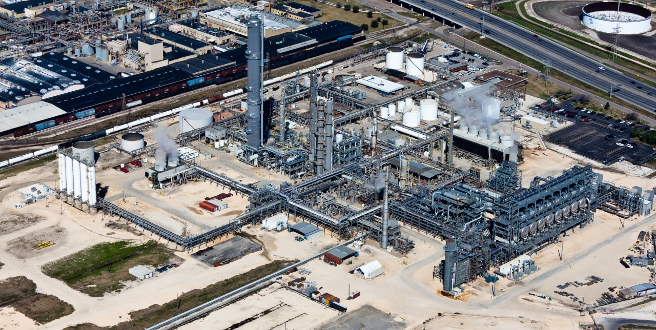 PL commissioned the first PDH plant for on-purpose propylene production in the US in October 2010 via a revamp of ExxonMobil&rsquo;s mothballed olefins production plant along the Houston Ship Channel (Fig. 1).