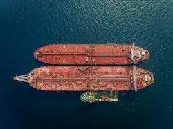 The FSO Safer with Yemen and Ndeavor moored alongside. The FSO Safer with Yemen and Ndeavor moored alongside.