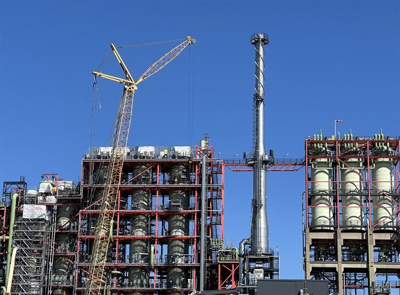 Neste Corp. has concluded a planned maintenance turnaround at its 10-million tpy refinery in the Kilpilahti industrial area of Porvoo, Finland.