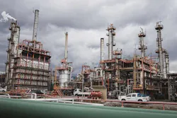 YPF is progressing work to produce low-sulfur fuels at the Luján de Cuyo refinery in Mendoza, Argentina. YPF is progressing work to produce low-sulfur fuels at the Luján de Cuyo refinery in Mendoza, Argentina.