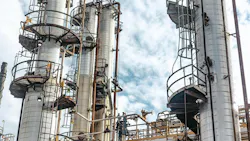 Vertex Refining Alabama LLC’s 75,000-b/d refining and petrochemical complex in Mobile, Ala. Vertex Refining Alabama LLC’s 75,000-b/d refining and petrochemical complex in Mobile, Ala.