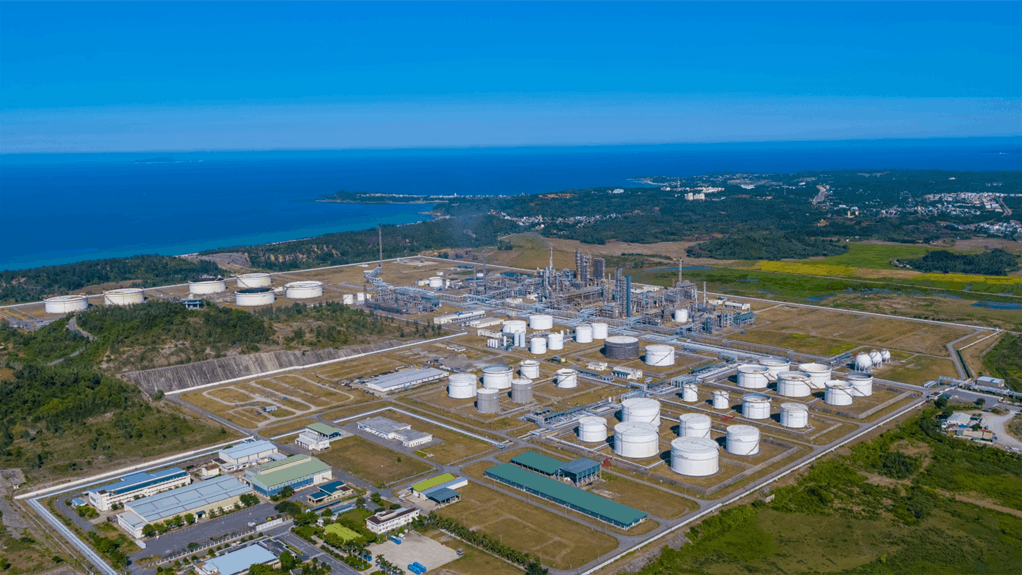 Binh Son Refining & Petrochemical JSC's 6.5-million tpy refinery in the Dung Quat Economic Zone of Binh Tri Commune in Binh Son District, Quang Ngai Province, Vietnam.