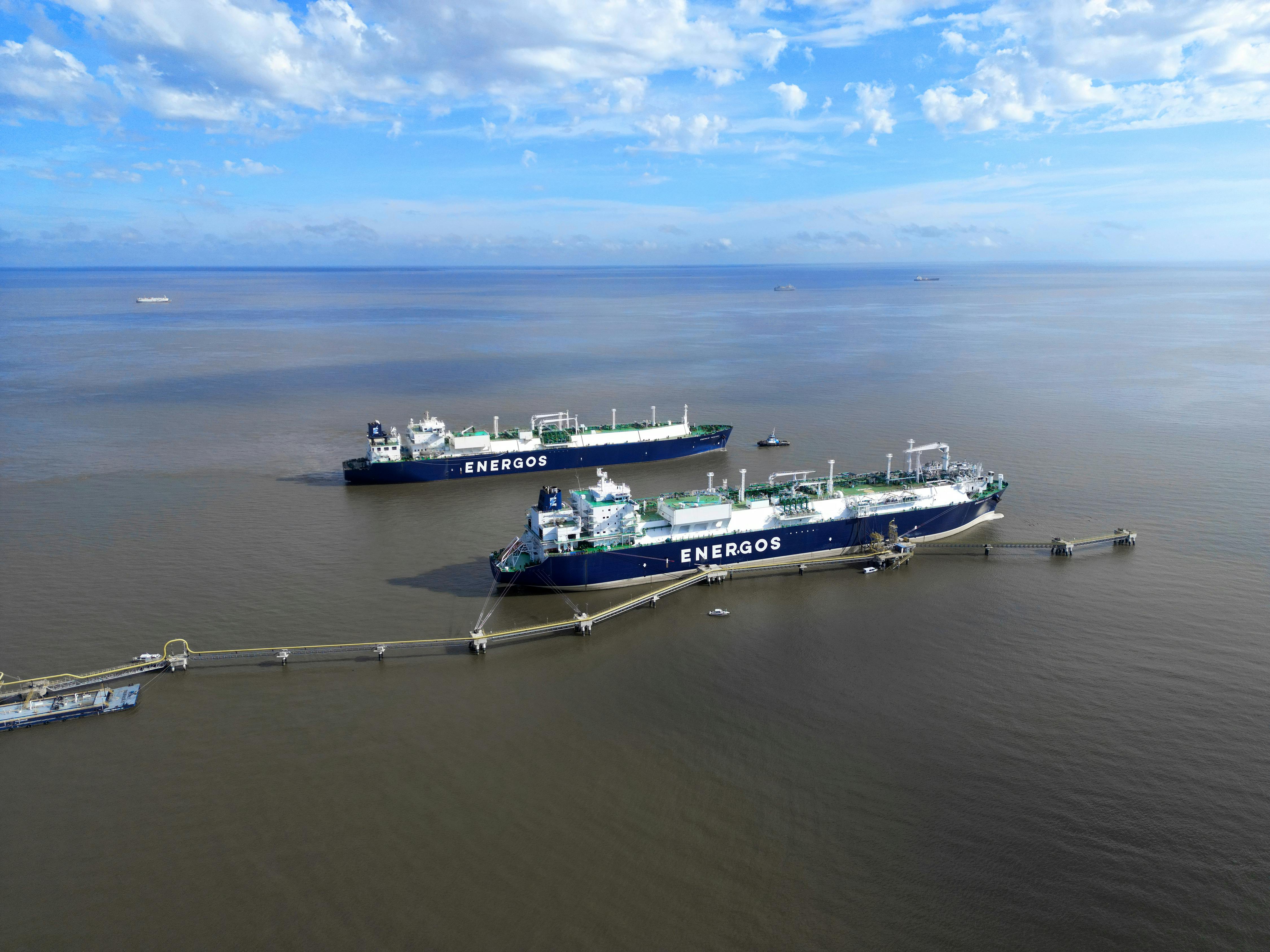 692f1e589b9301b8a4b22298 Hemispheres Background Photo V2