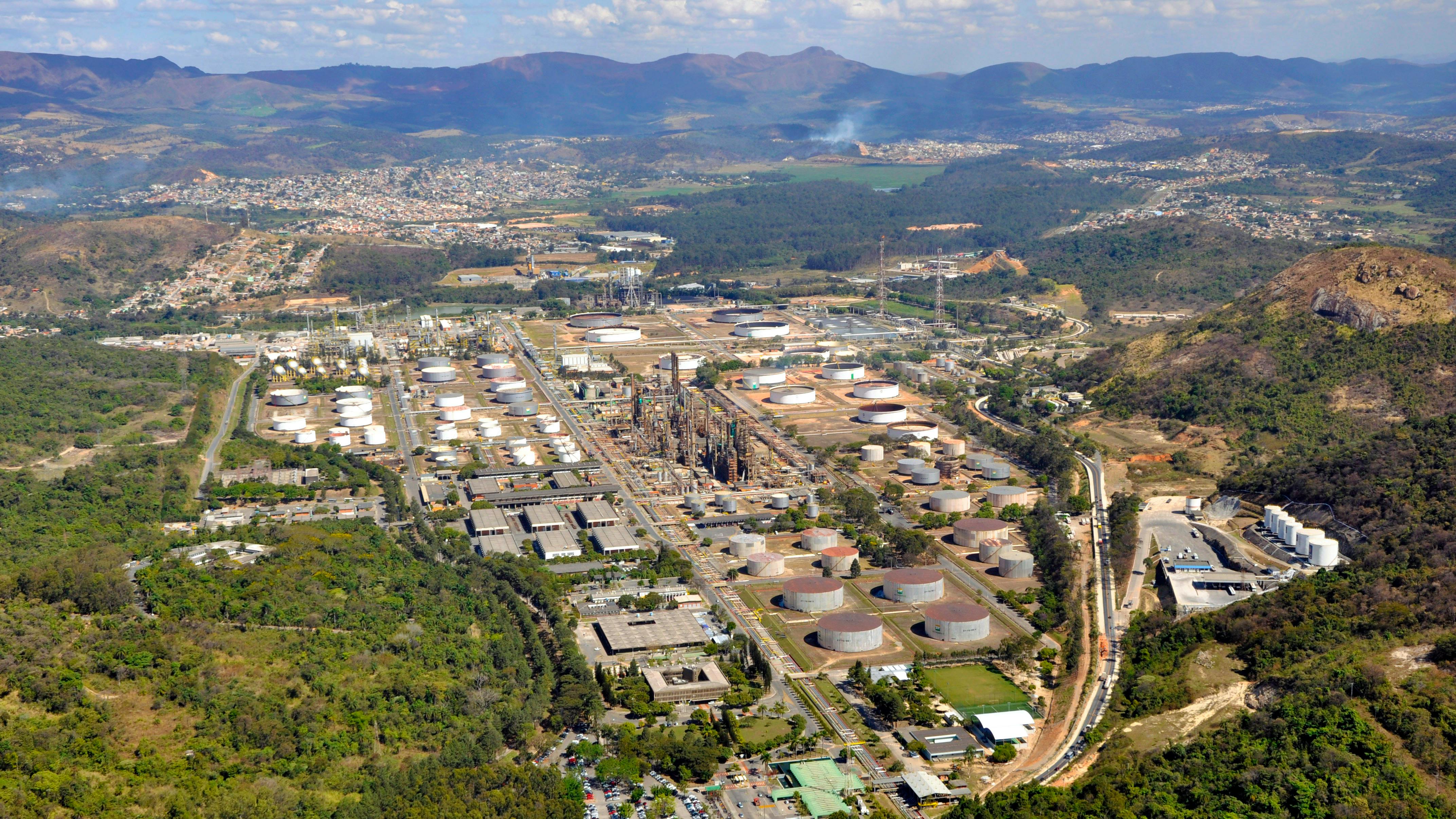 Petrobras' REGAP refinery