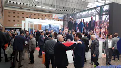 1811offomc P01 1811offomc P01