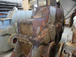 Jacking gear Jacking gear