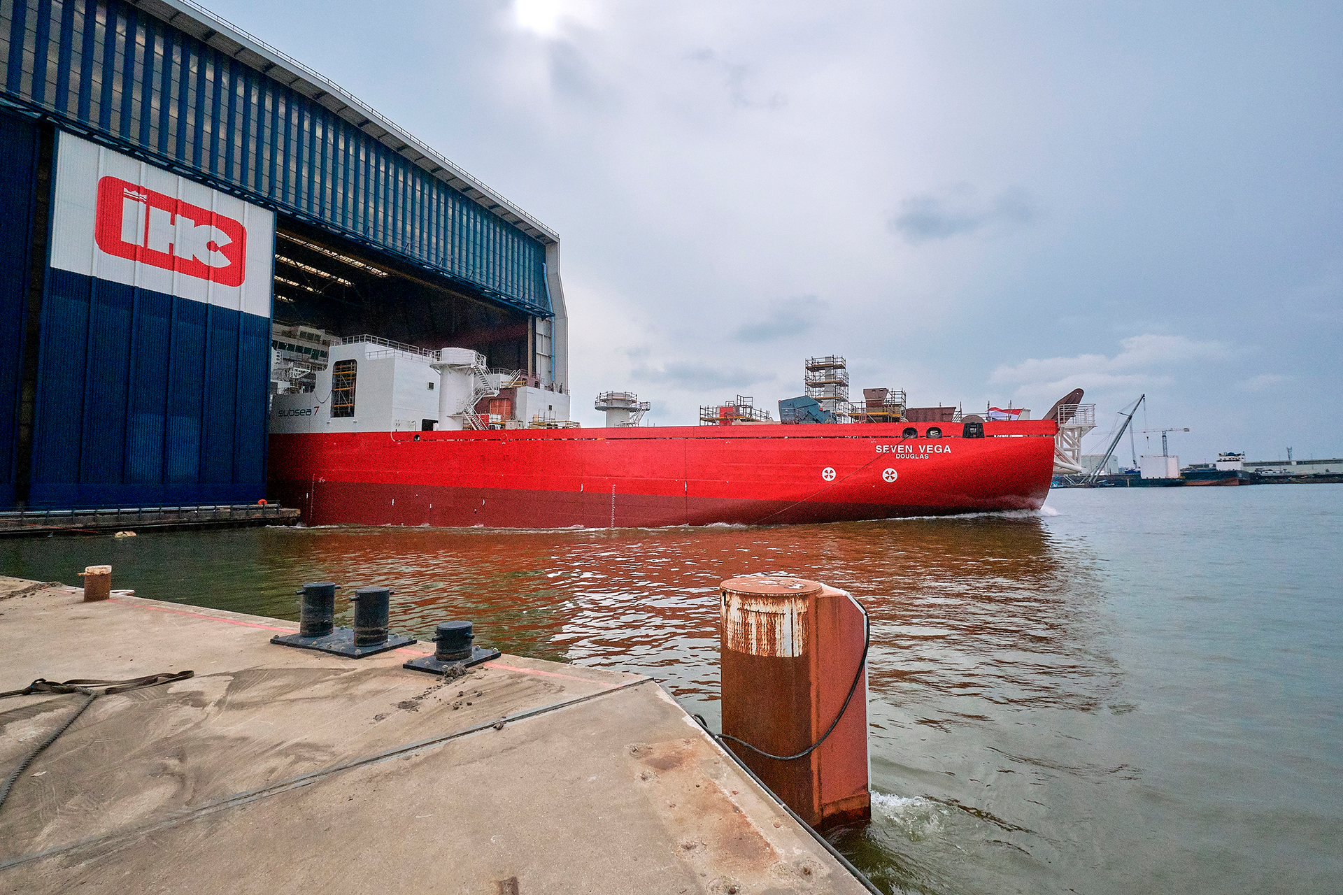 The newbuild reel-lay vessel Seven Vega is undergoing outfitting and testing ahead of scheduled delivery in early 2020.