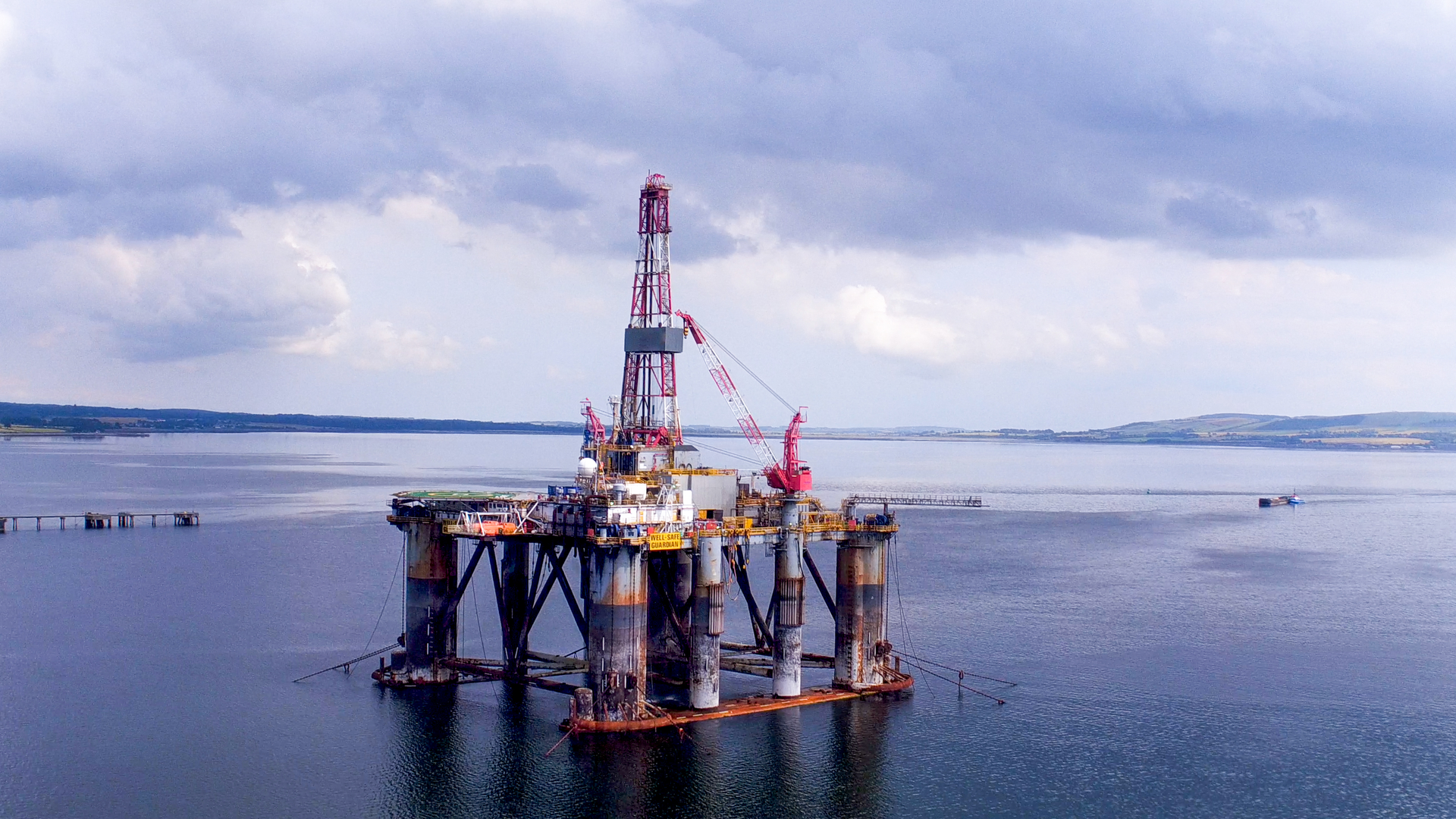 Well-Safe Solutions acquired the semisubmersible Ocean Guardian from Diamond Offshore.