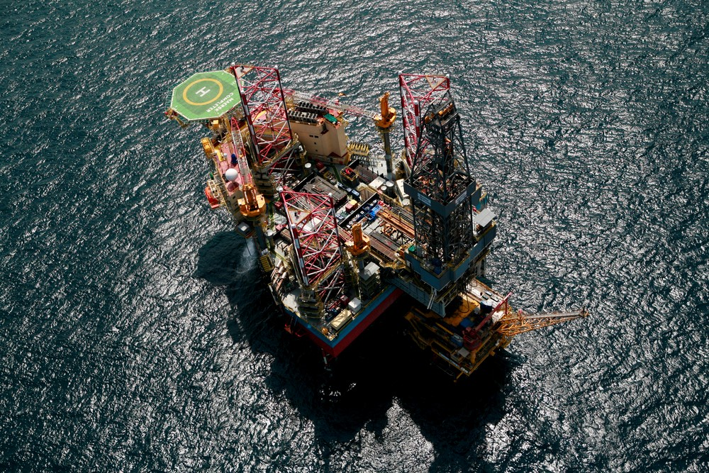 The jackup Maersk Completer has been renamed Shelf Drilling Enterprise.