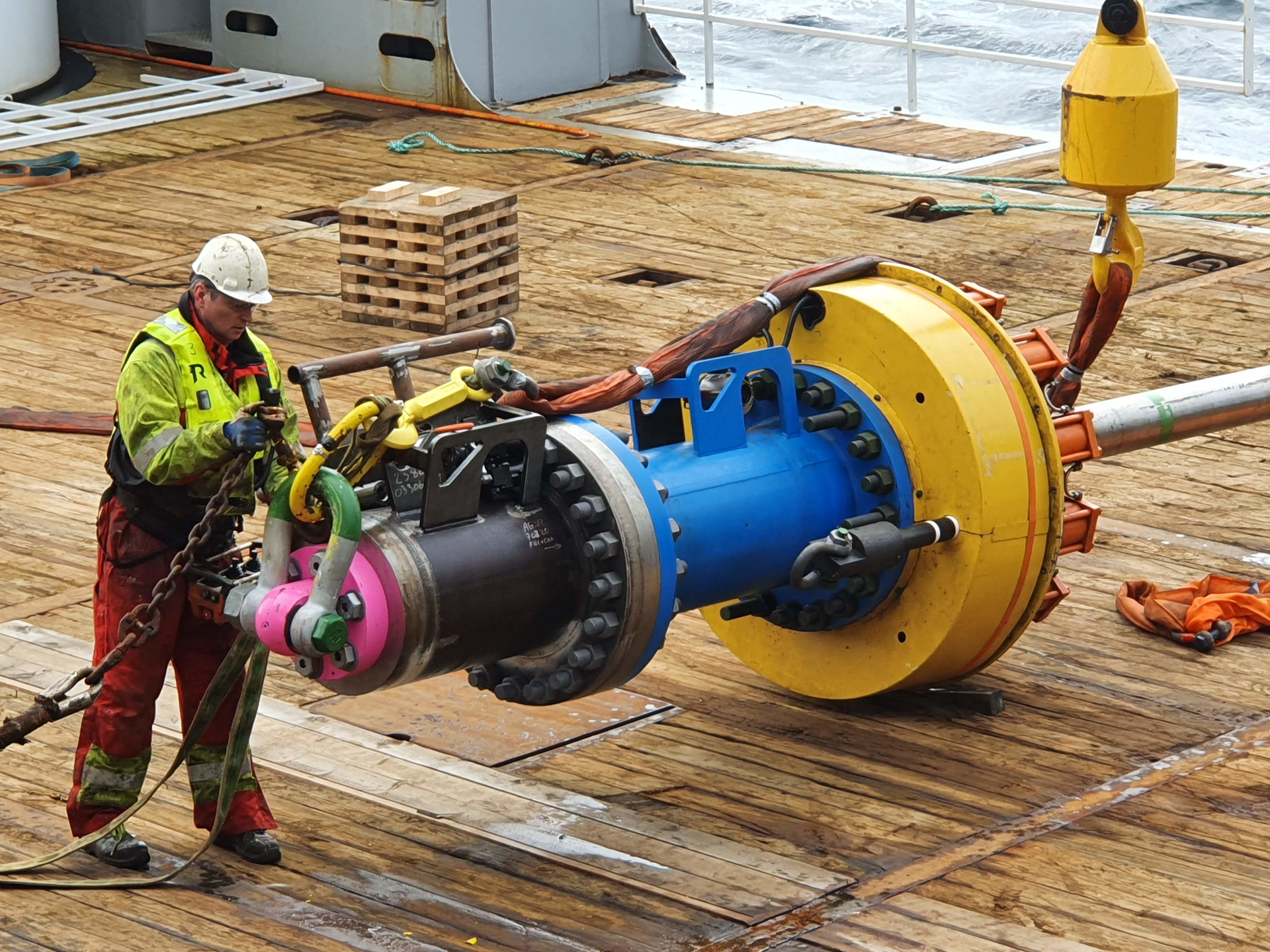 Baker Hughes has developed the Terminator for wellhead removal &ndash; a simple subsea system, a connector and an industry-proven mechanical cutter.