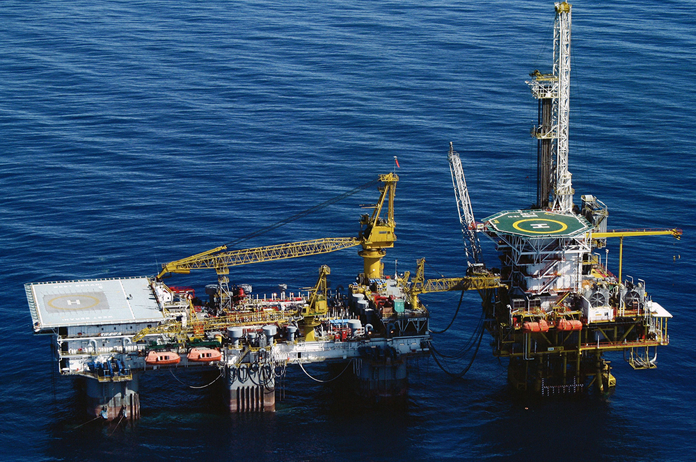 The tender assist drilling rig Sapura Berani.
