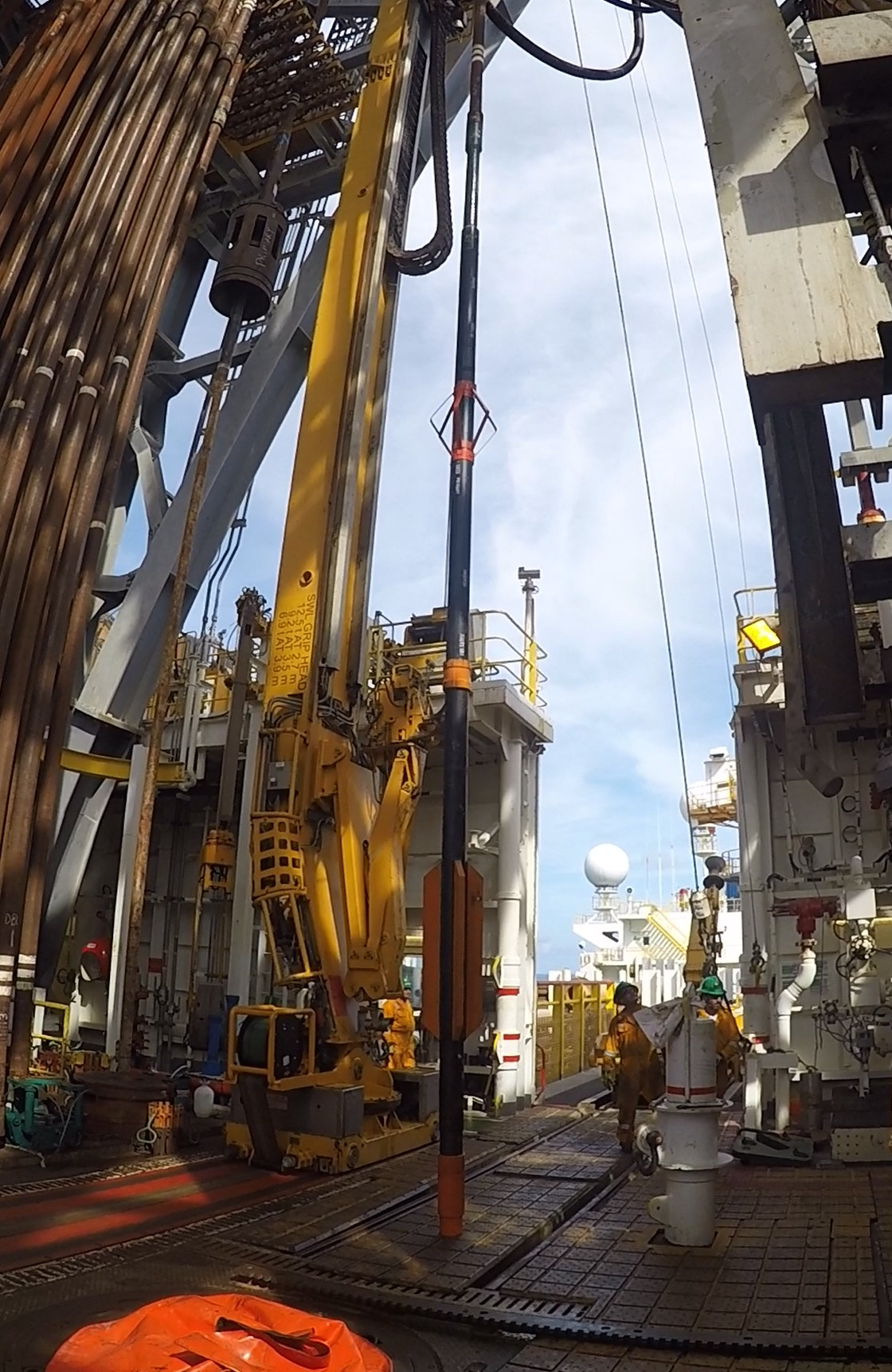 Delta Tek S Sea Cure Bha On The Noble Faye Kozack Rig Floor 619e9075adf13