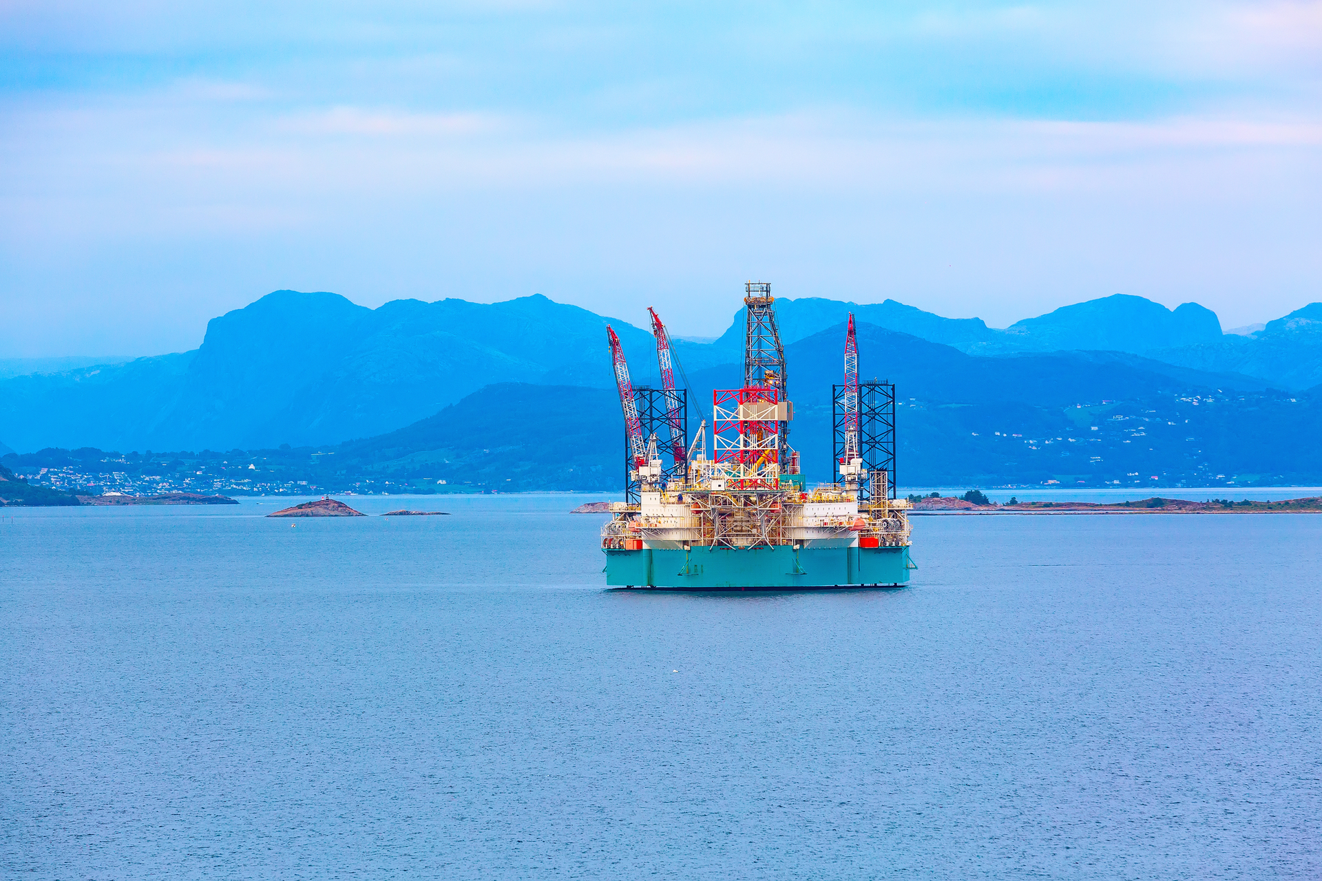 Norway Dreamstime M 128055867 625d8411f2f5b