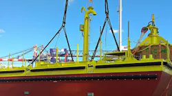 ENEA and RSE have calculated that if wave energy could be fully harnessed, we could obtain 2 TW of energy could be obtained, about 18 trillion KWh per year, almost equal to the entire world’s annual electricity demand. Eni's ISWEC system (pictured) converts the energy of ocean waves into electrical energy. ENEA and RSE have calculated that if wave energy could be fully harnessed, we could obtain 2 TW of energy could be obtained, about 18 trillion KWh per year, almost equal to the entire world’s annual electricity demand. Eni's ISWEC system (pictured) converts the energy of ocean waves into electrical energy.