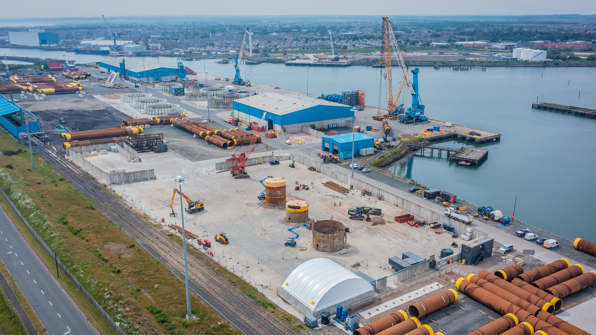 Thompsons of Prudhoe has secured decommissioning work at its Battleship Wharf Decommissioning Facility, Port of Blyth.