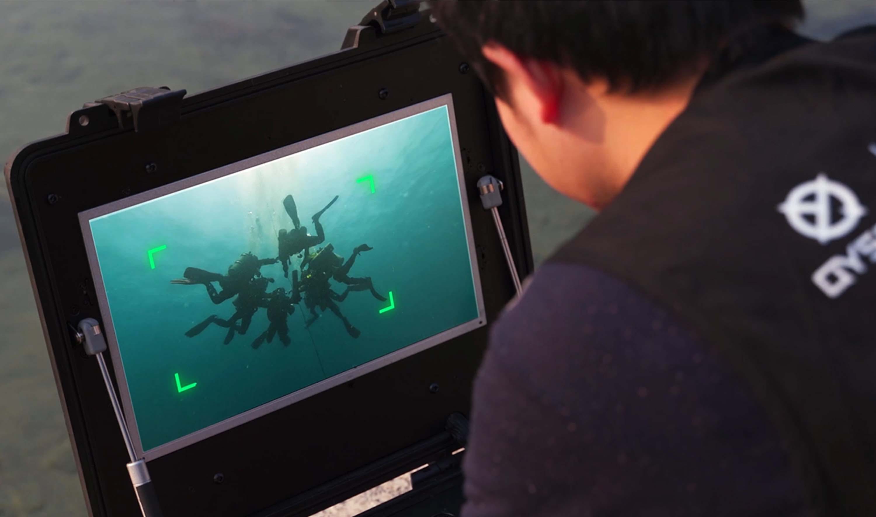 QYSEA says that its new AI Diver Tracking Function leverages proprietary AI underwater image filtering algorithms to identify diver movements.