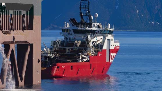 Skandi Hera was designed for field installation operations across a wide range of water depths and conditions.