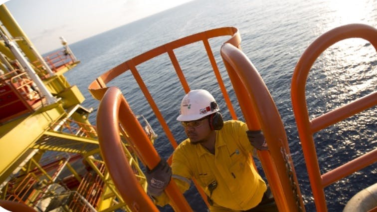 6646561a57bcc868c101181a Petronas Operations