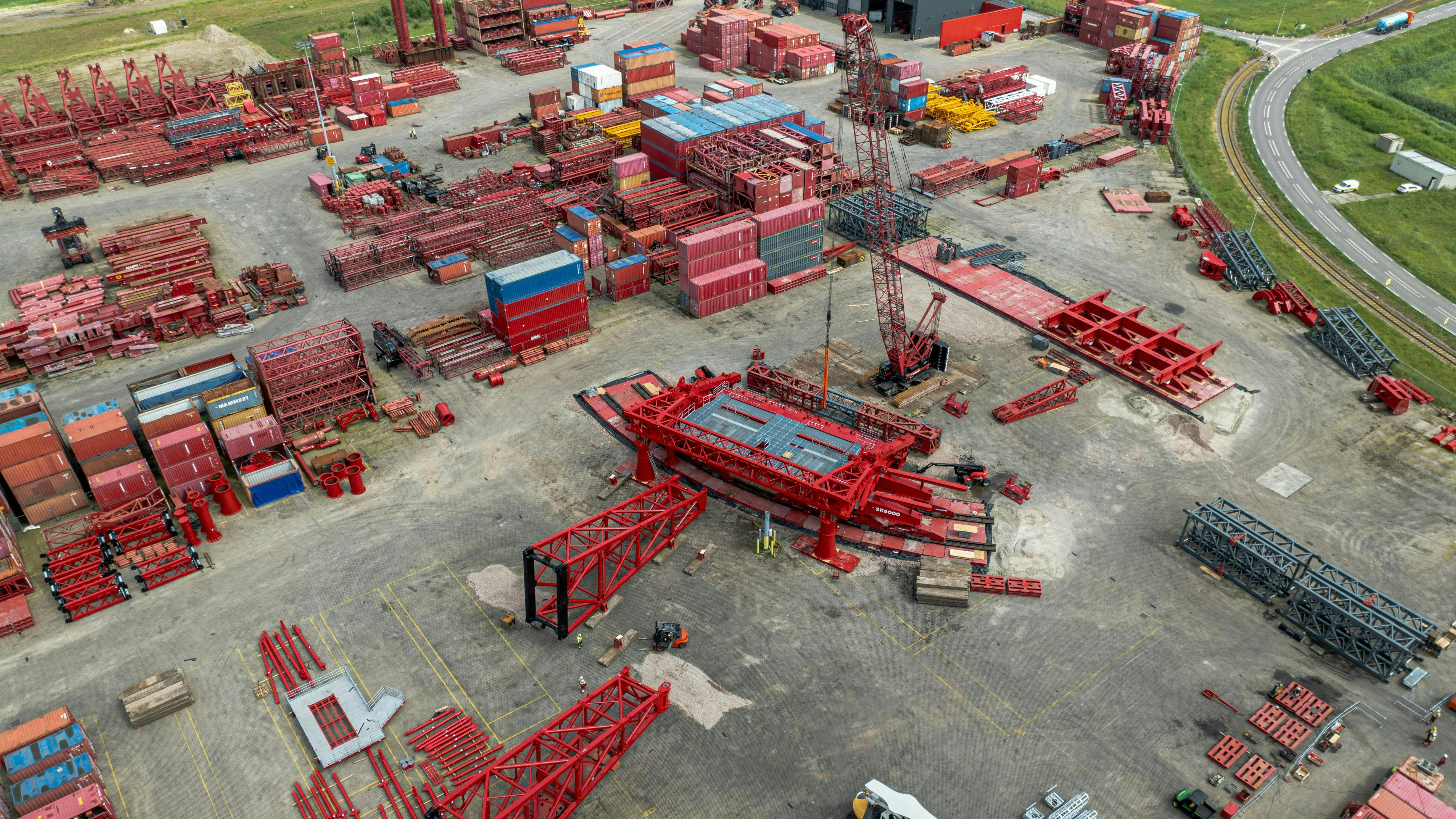 6679c4beb02e15876759d675 Mammoet 4