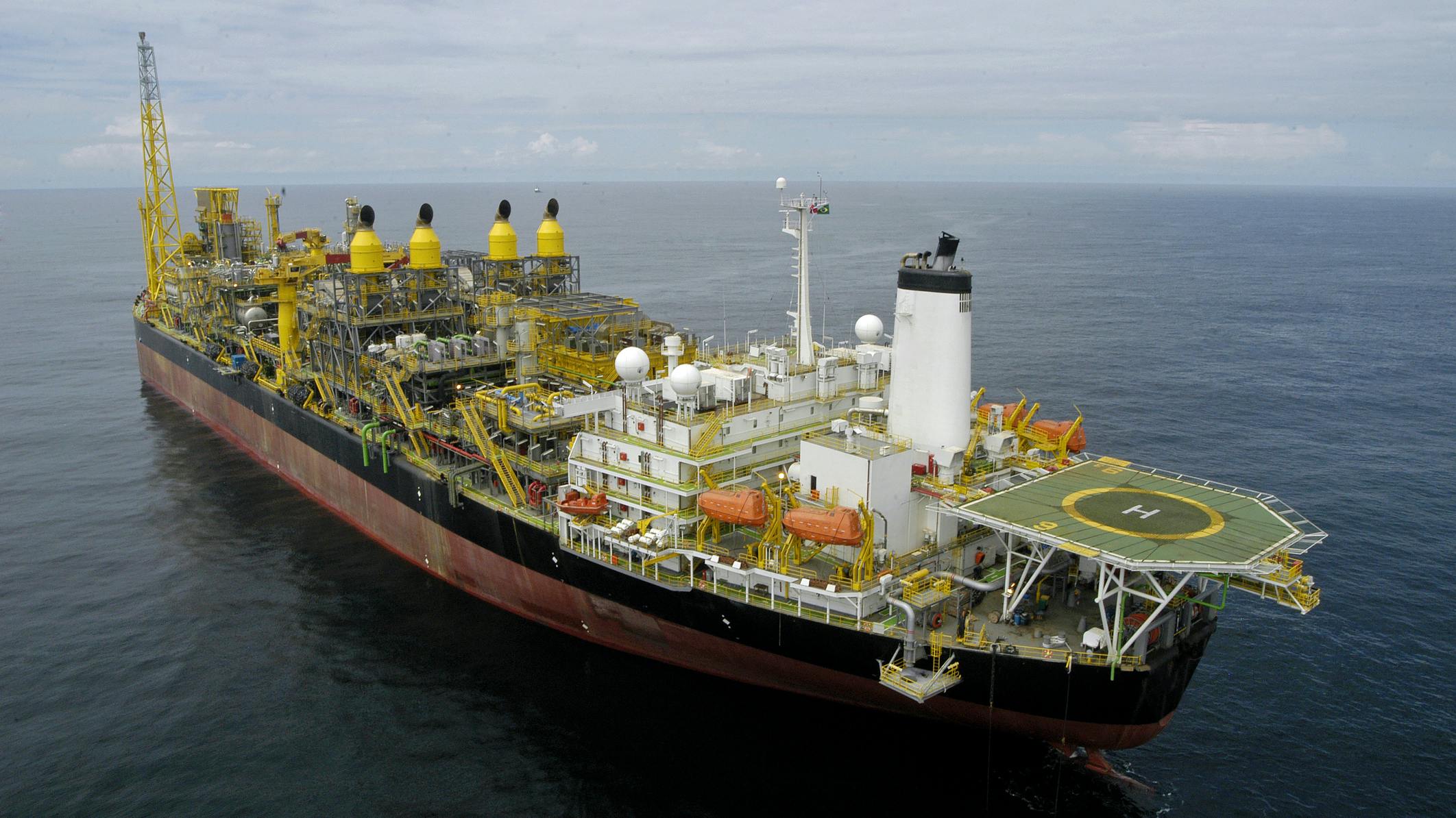 Review of global FPSO inventory reveals deployment trends