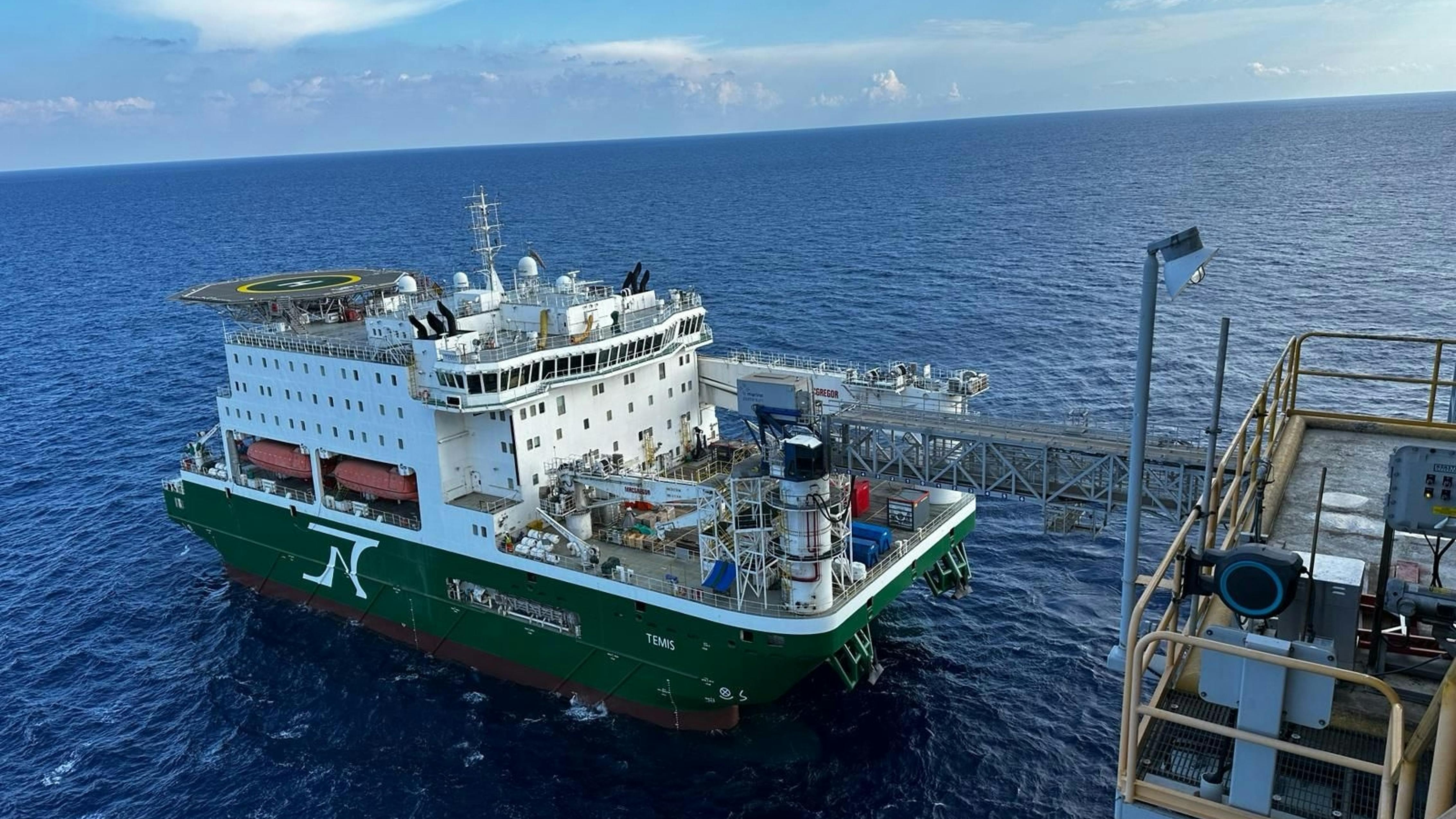 Temis vessel in operation