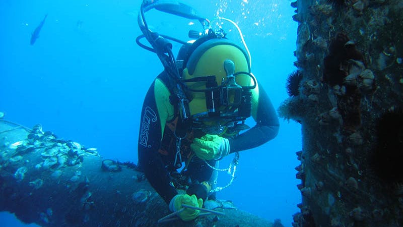 air and saturation diving