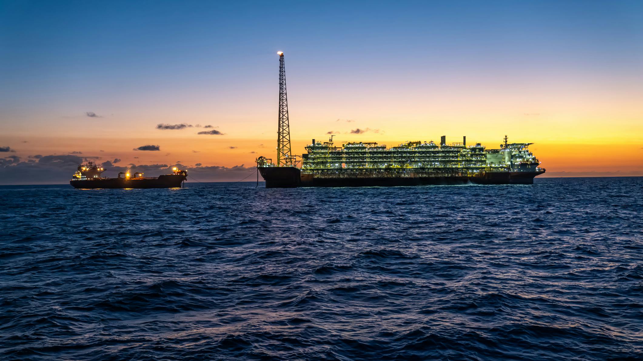 FPSO fleet correlations: examining storage vs deadweight