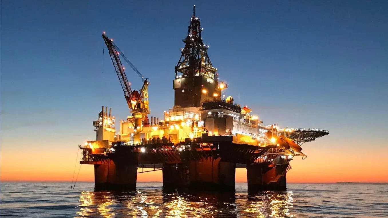 Transocean Equinox offshore rig