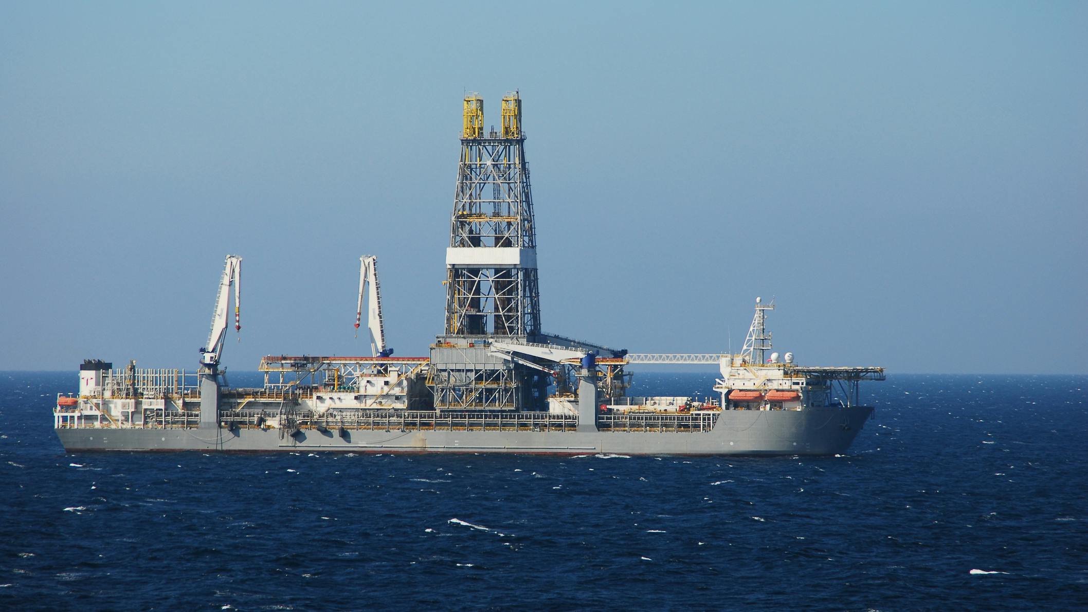 offshore drillship