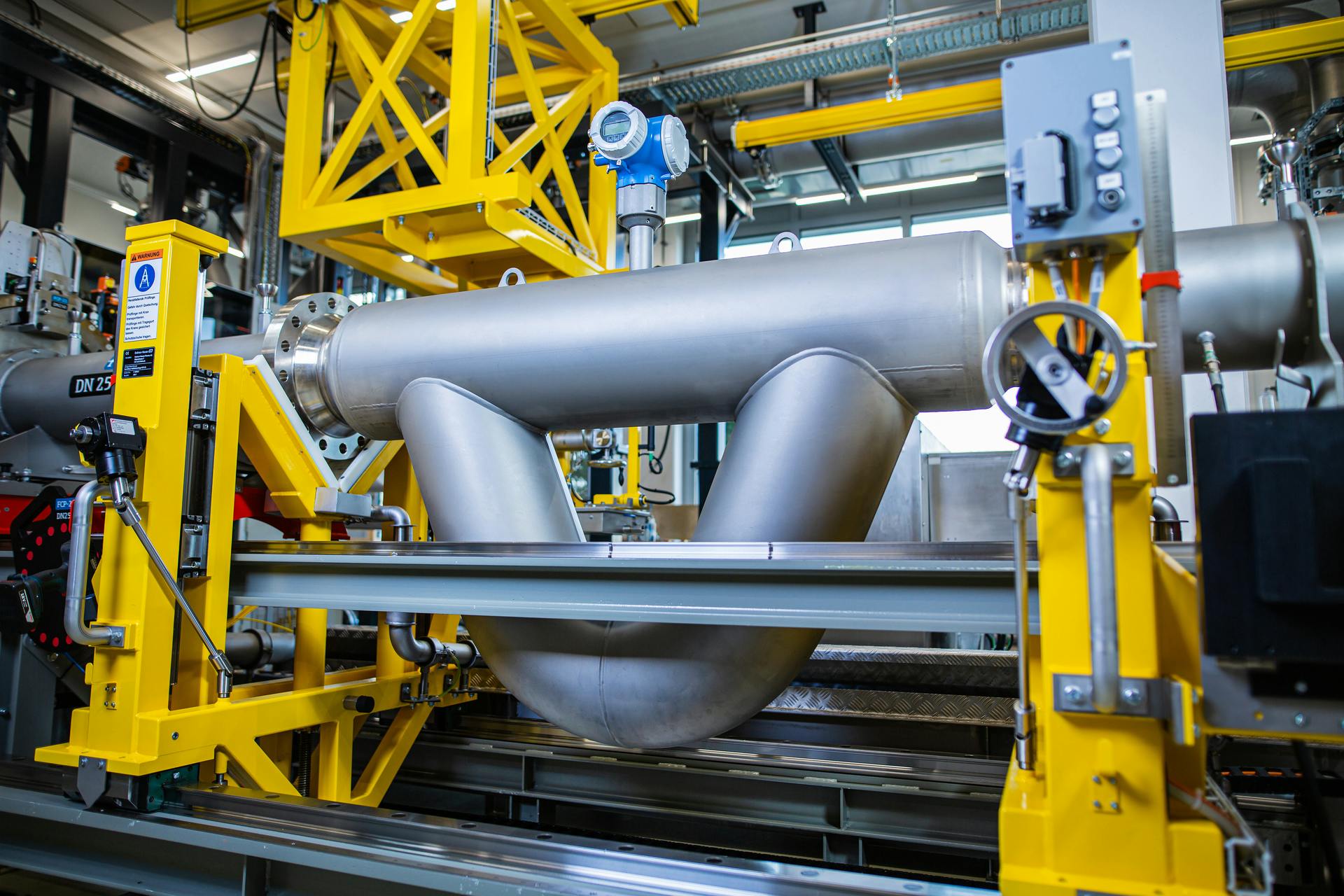 6970dbf484fd1a9730a3d294 E H Promass Q Extension Image